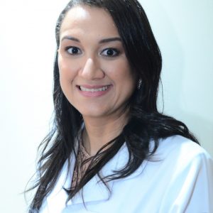 Dra Rafaela Santos